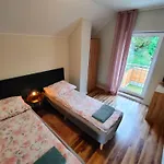 Dom Nad Jeziorem Widokowka Casa vacanze *
