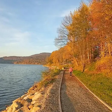 Hébergement de vacances Dom Nad Jeziorem Widokowka *