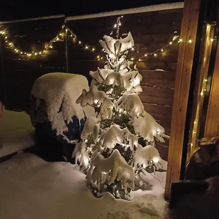 Semesterbostad Dom Nad Jeziorem Widokowka