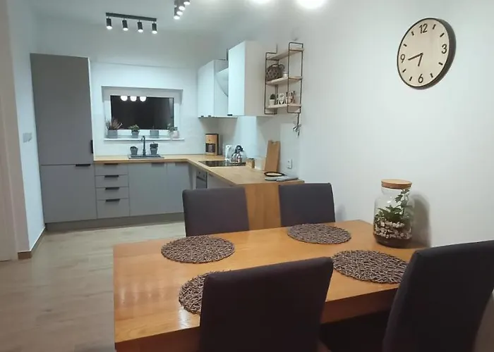 Dom Nad Jeziorem Widokowka Vakantiehuis Żywiec