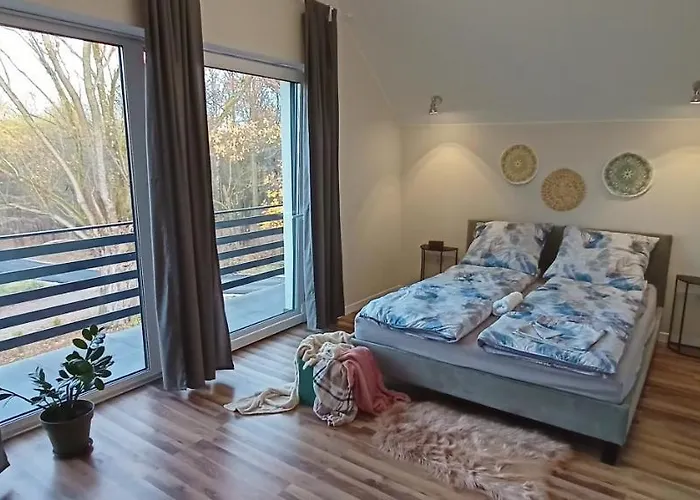 Dom Nad Jeziorem Widokowka Vakantiehuis *