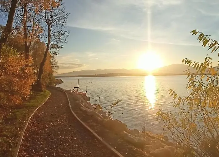 Dom Nad Jeziorem Widokowka