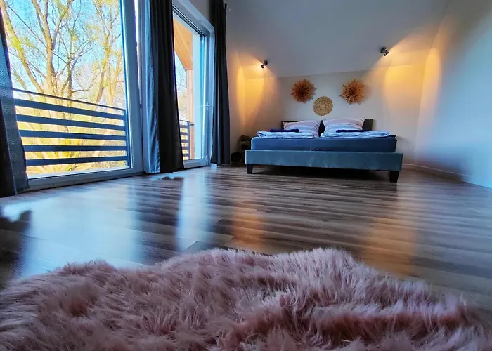 Dom Nad Jeziorem Widokowka Vakantiehuis *