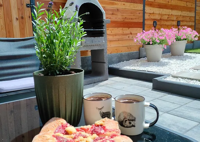 Dom Nad Jeziorem Widokowka Vakantiehuis Żywiec